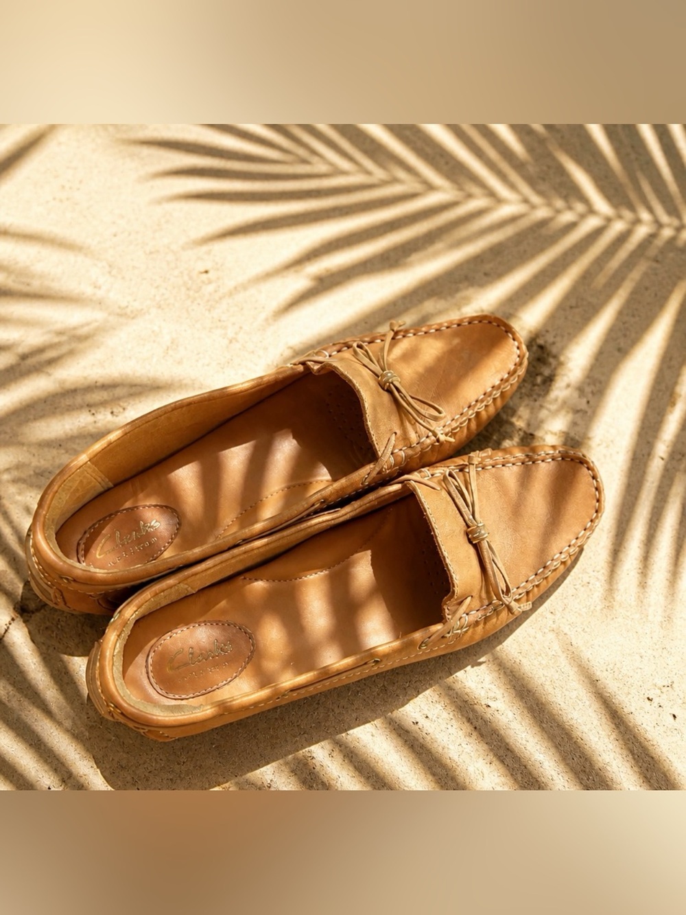 Clarks Women’s Tan Leather Moccasin Loafers